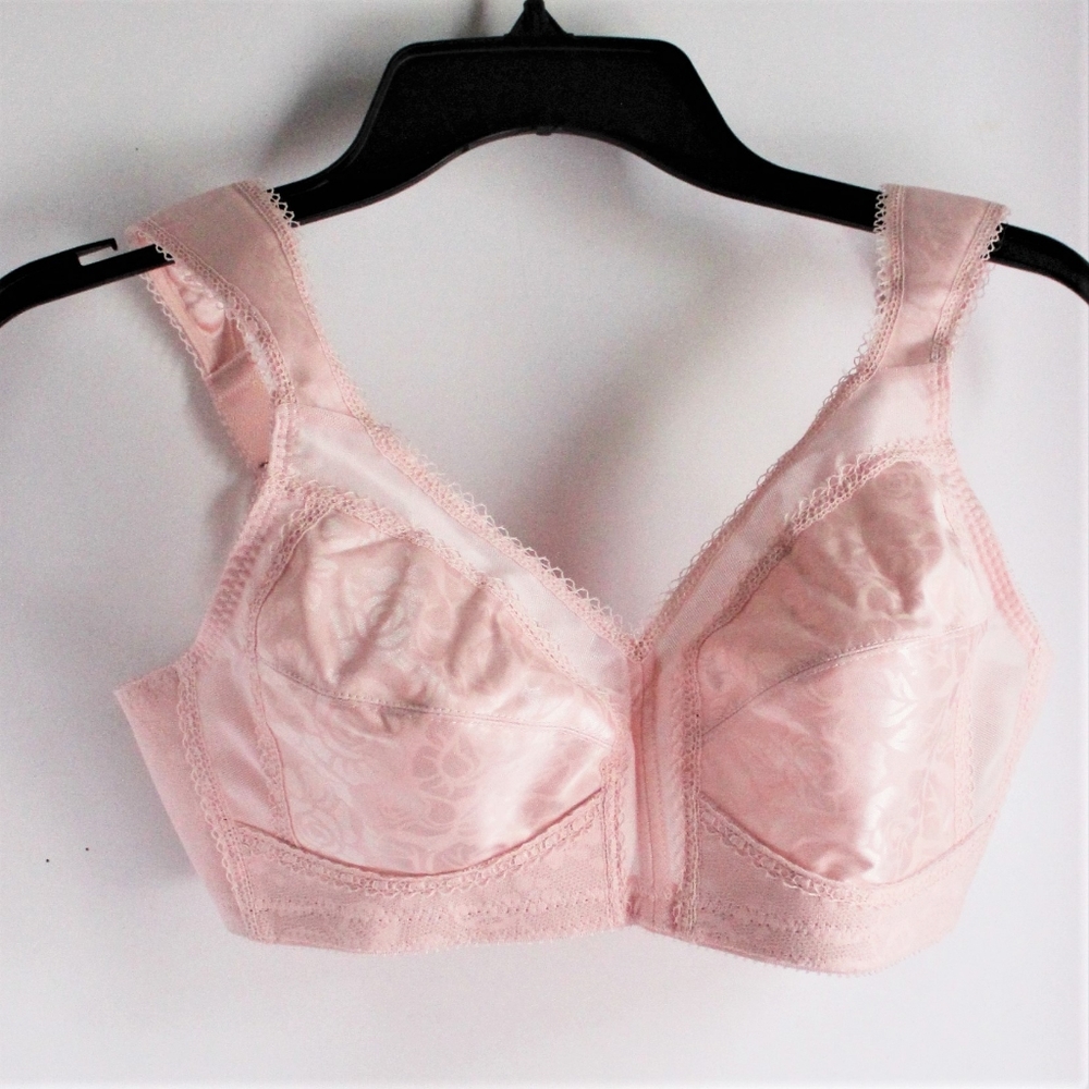 Playtex 18 HOUR Ultimate Shoulder Comfort Bra